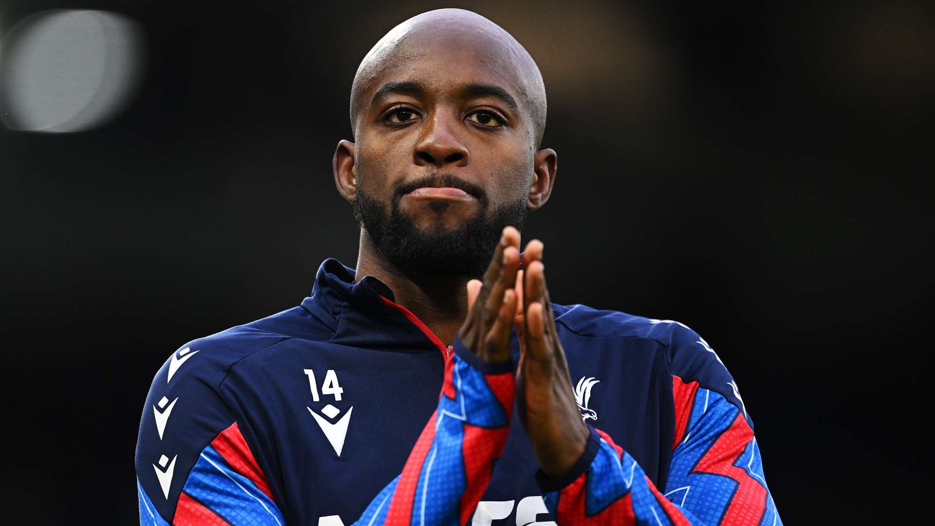 看似毫無破 看似毫無破